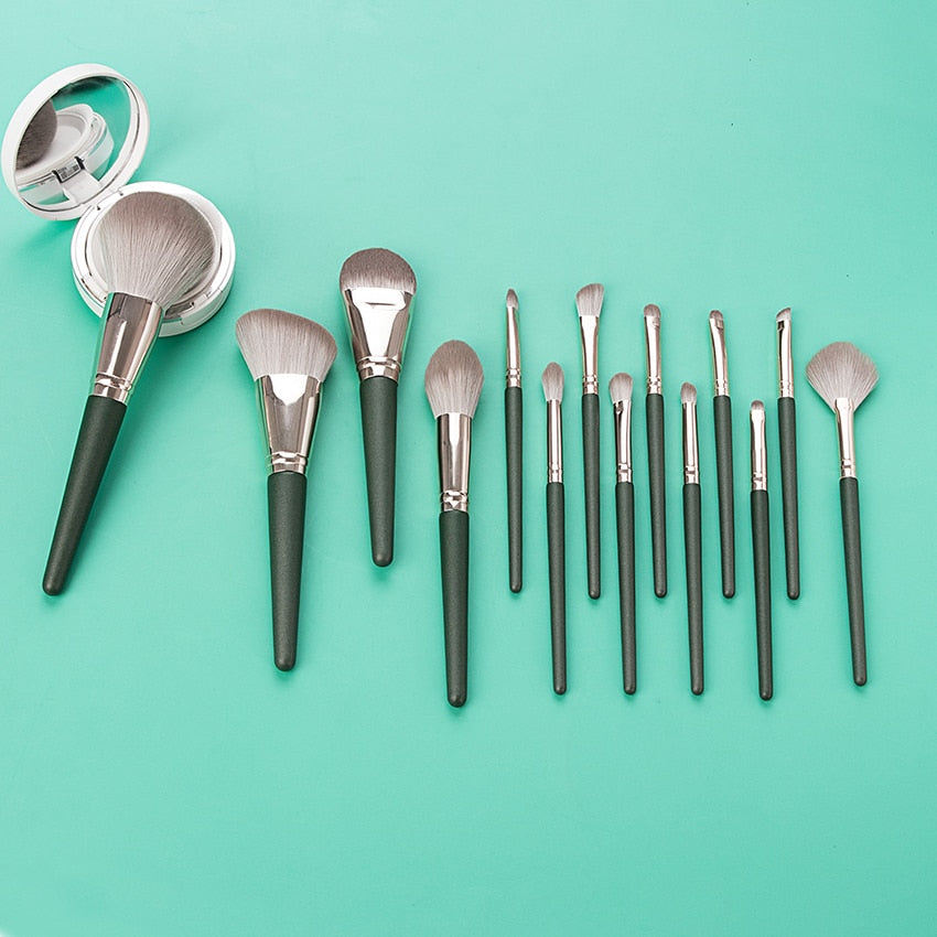 14pcs Green Cloud Makeup Brushes Cosmetics Tools Set Wooden Handle Foundation Eyeshadow Smudge Beauty Fan Highlight