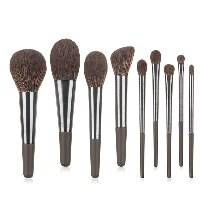 Long Brushed Aluminum Tube 9pcs Makeup Brushes Set Professional Cosmetic Eyeshadow Loose Powder Blush Smudge