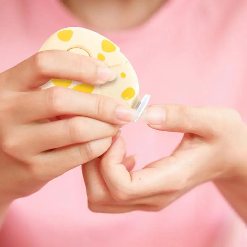 Electric Nail Trimmer Nail Polisher Tool Nail Clippers Care Kit Manicure Set Easy To Trim Nail Clipper For teenager