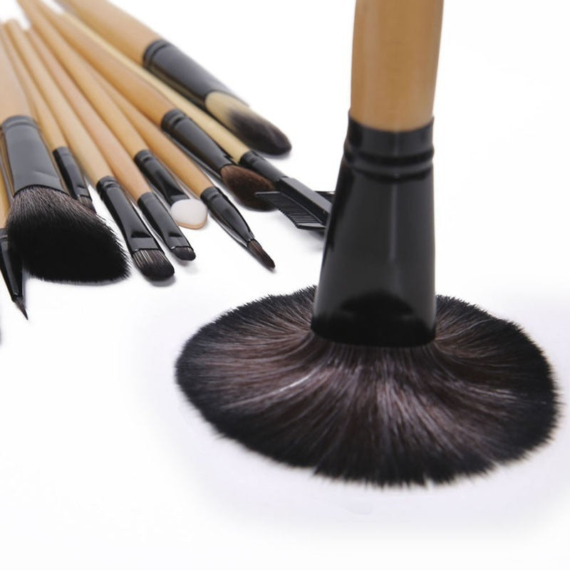 24 pcs Makeup Brush Sets Professional Cosmetics Brushes Eyebrow Powder Foundation Shadows Make Up Tools